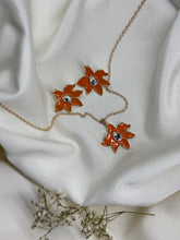Flora Necklace Set
